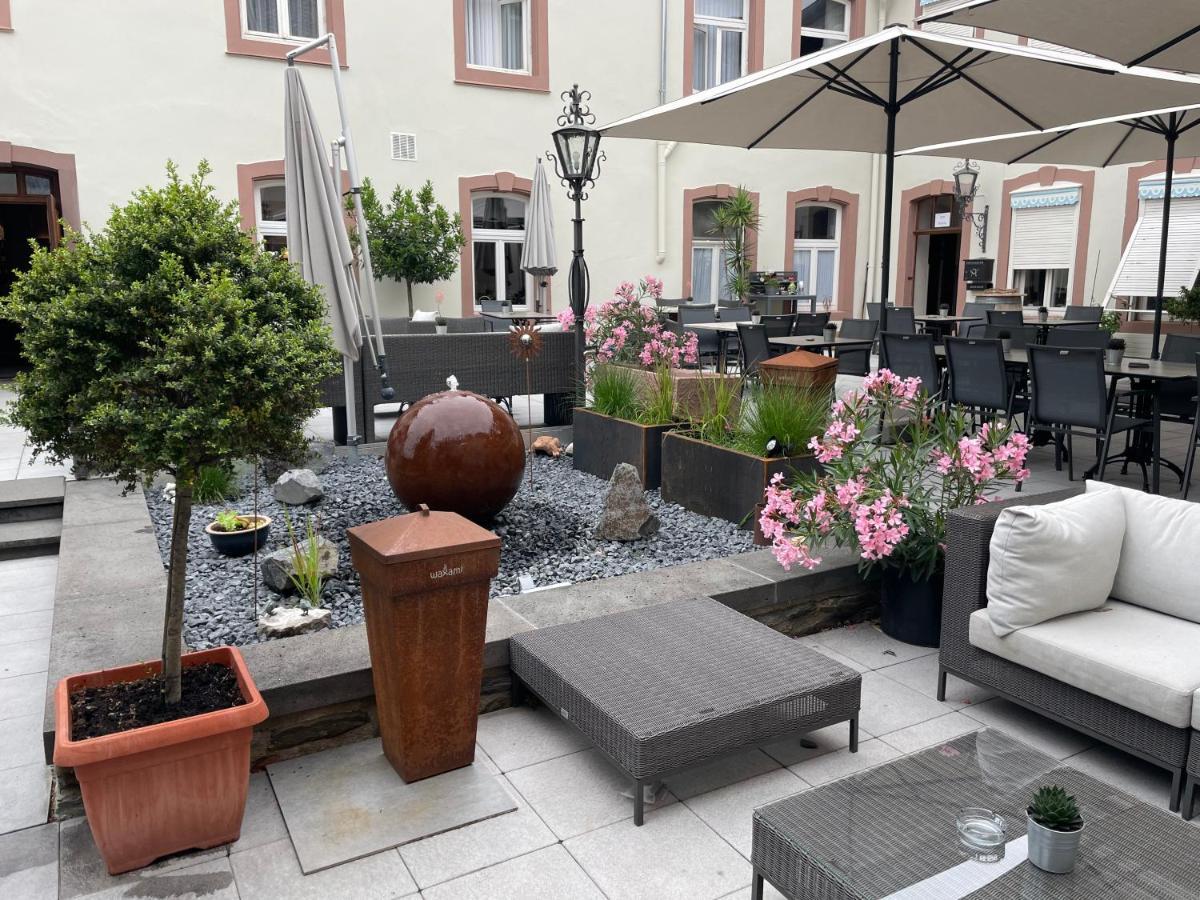 Weingutshotel Piesporter Goldtroepfchen Eksteriør bilde